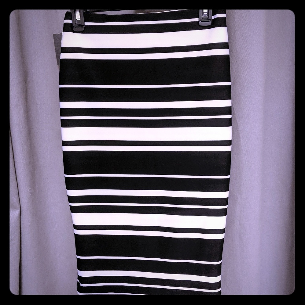 iZ Byer horizontal striped pencil skirt